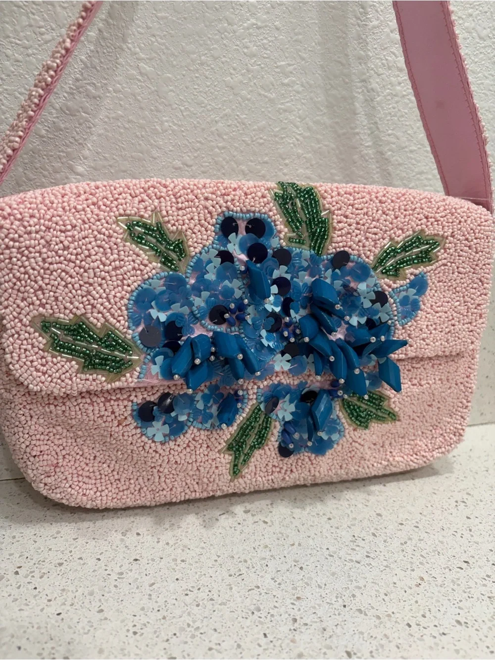 Handcrafted In India Beaded Shoulder Bag Pink W/Blue Hydrangea Floral VIRAL NEW